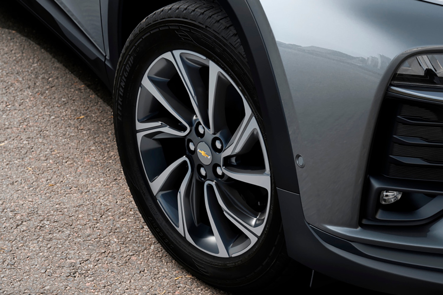 Chevrolet Tracker 2026 com roda de liga leve aro 17"